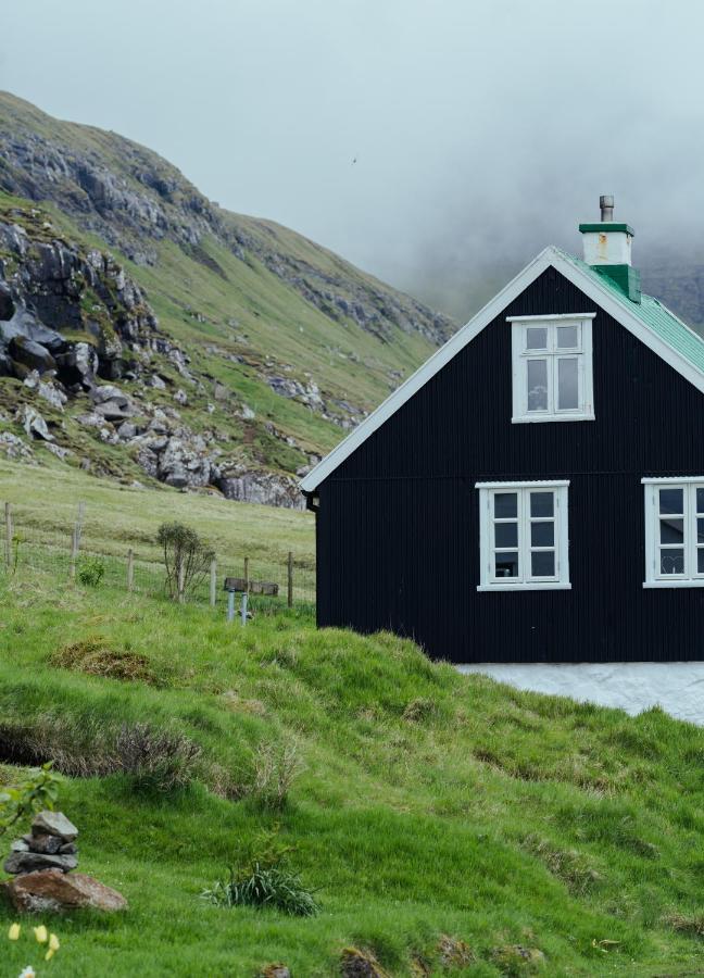 Authentic Faroese House / Unique Location / Nature Hellurnar Kültér fotó